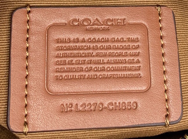 Coach CH859 size:26*17*11