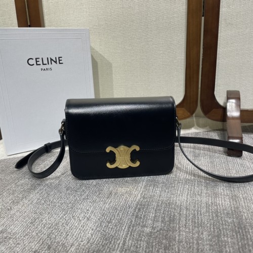 Handbags CELIN TEEN TRIOMPHE BAG188423 size:18.5*14*5 cm