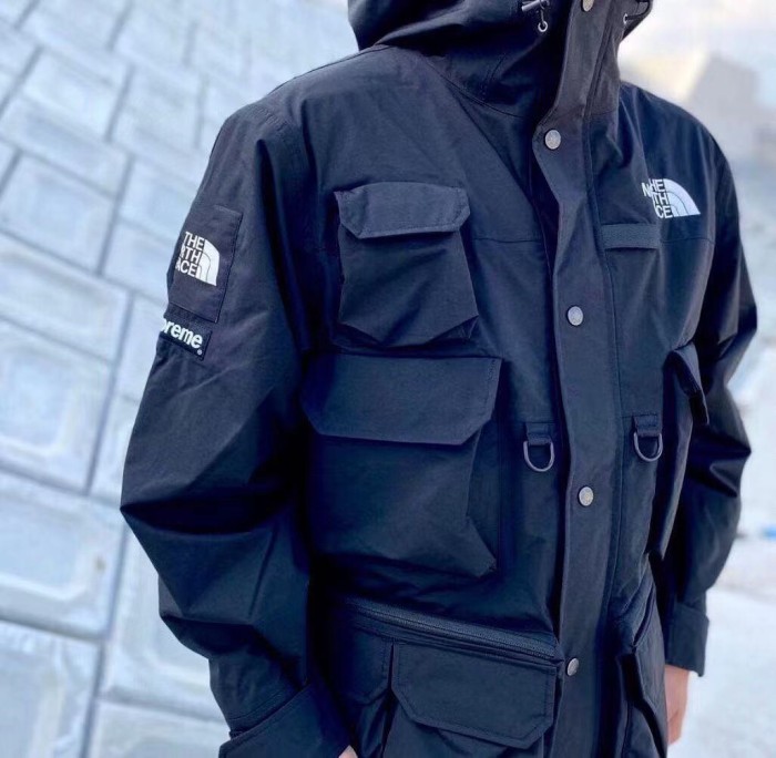 Clothes The North Face x Supreme 4