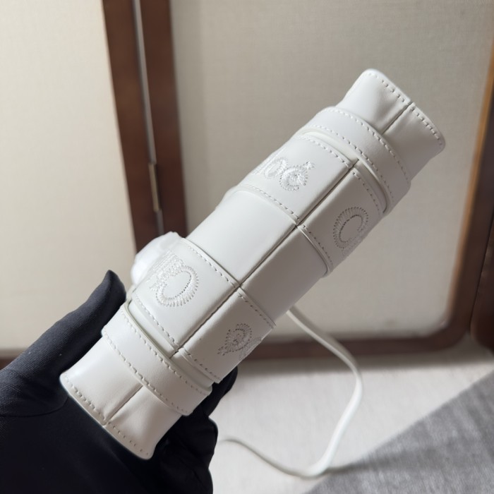 Handbags Chloe Woody 20*14*6 cm