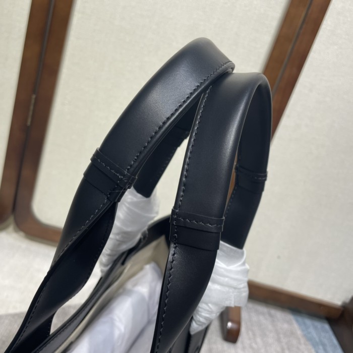 Handbags Chloe 22S Woody 6067 size:45*33*13 cm