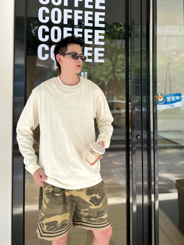 Clothes LOUIS VUITTON 856