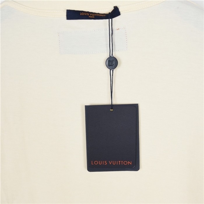 Clothes LOUIS VUITTON 855