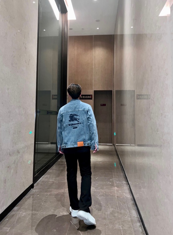 Clothes Burberry 491