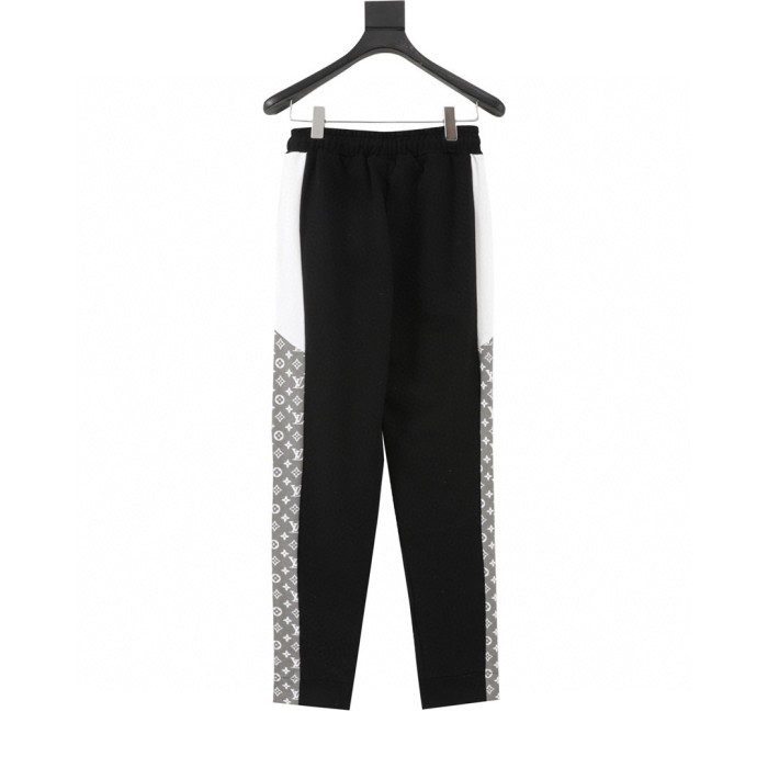 Clothes LOUIS VUITTON 854