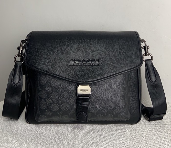 Coach CH755 SIZE:29*23*7