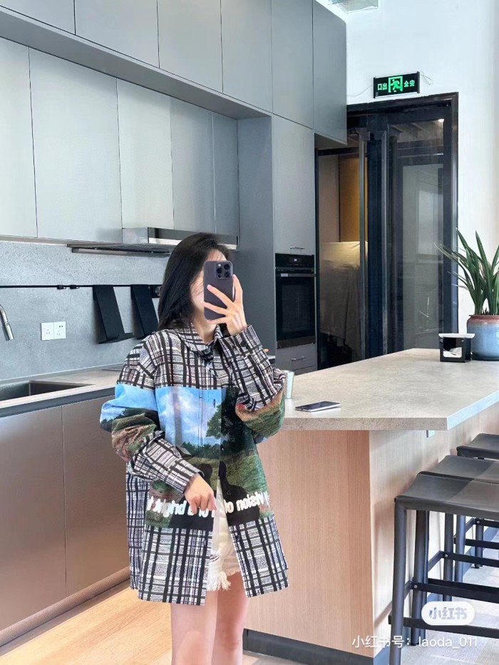 Clothes LOUIS VUITTON 857