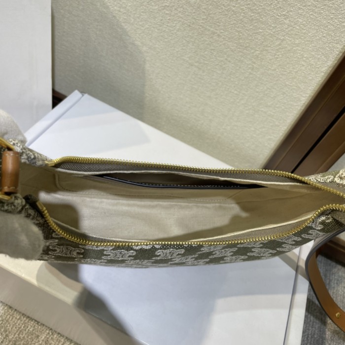 Handbags CELIN 193952 size:23-14-7 cm