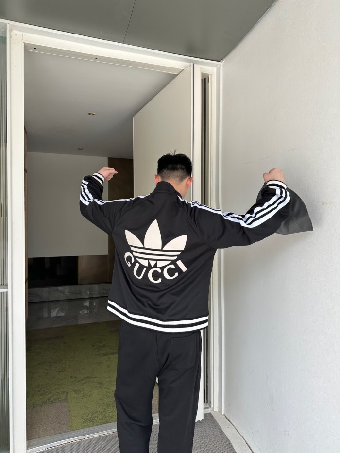 Clothes GUCCI X ADIDAS 330