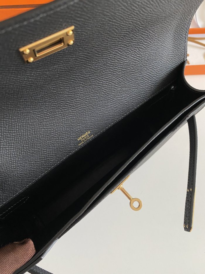 Handbags Hermes Kelly Depeches size:25 cm