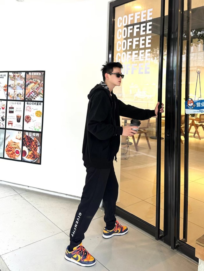 Clothes Givenchy 223