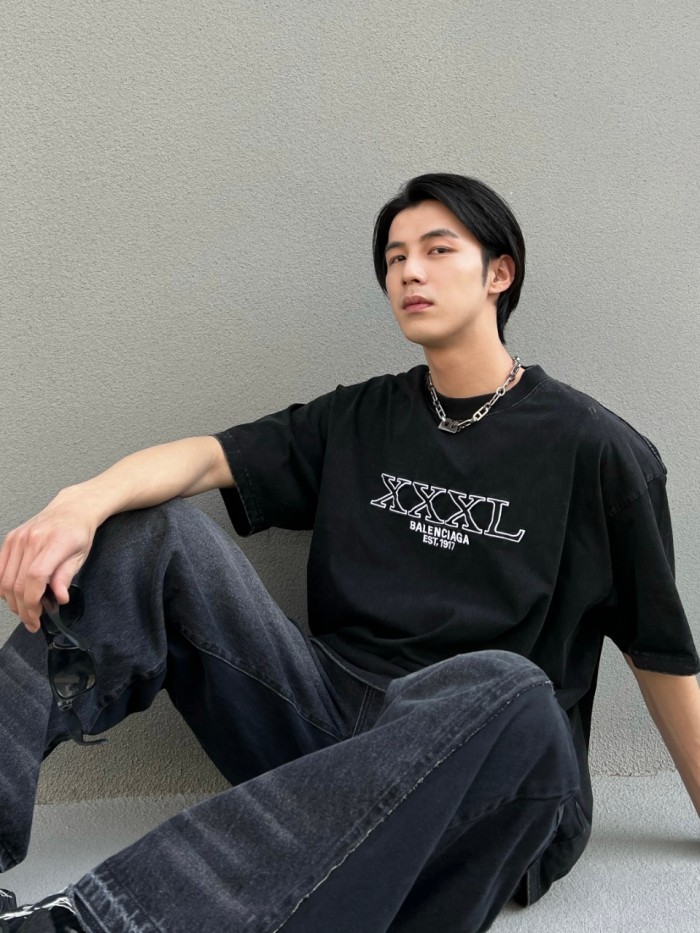 Clothes Balenciaga 601