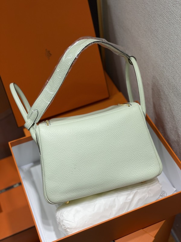 Handbags Hermes Lindy size:26 cm
