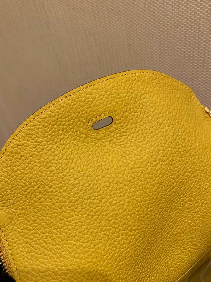 Handbags Hermes lindy size:30 cm