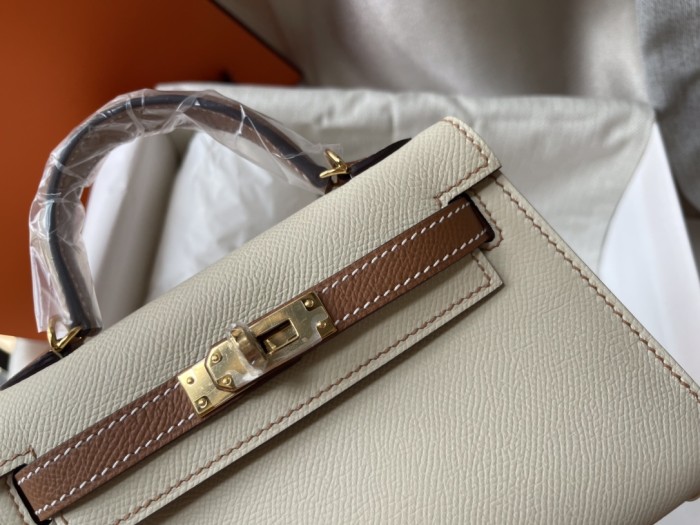 Handbags Hermes mini kelly size:20 cm