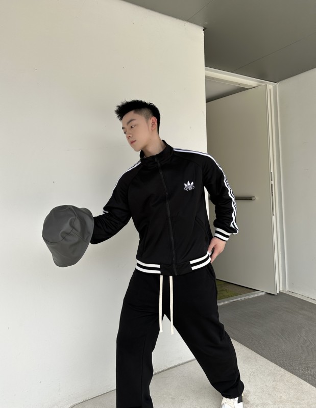 Clothes GUCCI X ADIDAS 330