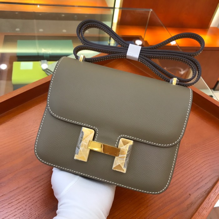 Handbags Hermes Constance size:18 cm