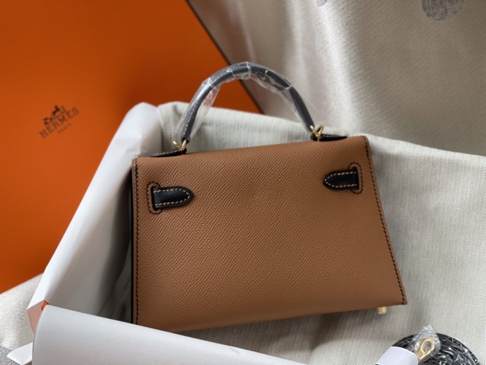 Handbags Hermes mini kelly size:20cm