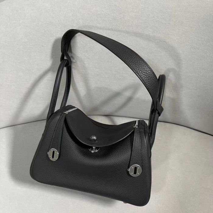 Handbags Hermes Lindy size:26 cm