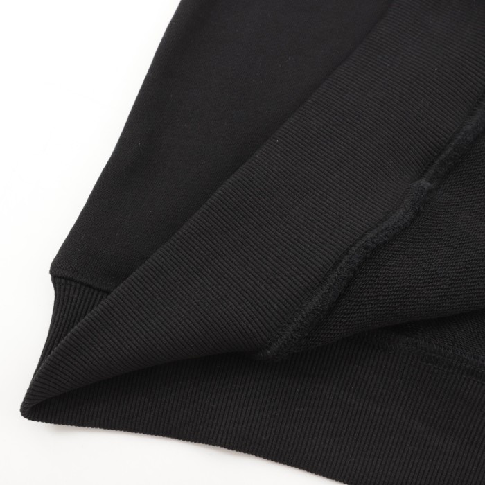 Clothes Represent 34