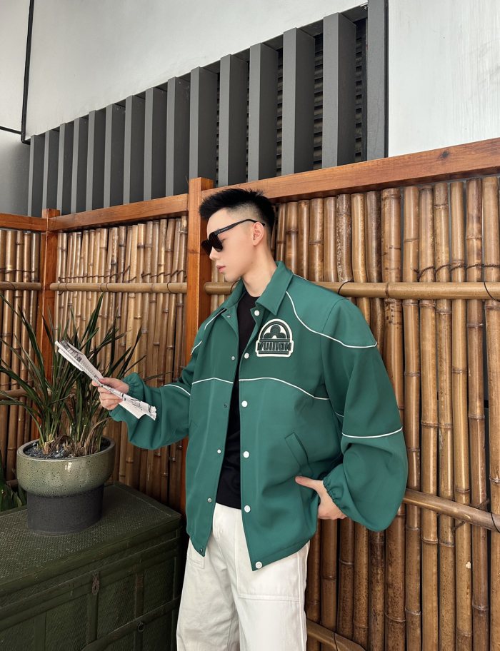 Clothes LOUIS VUITTON 866