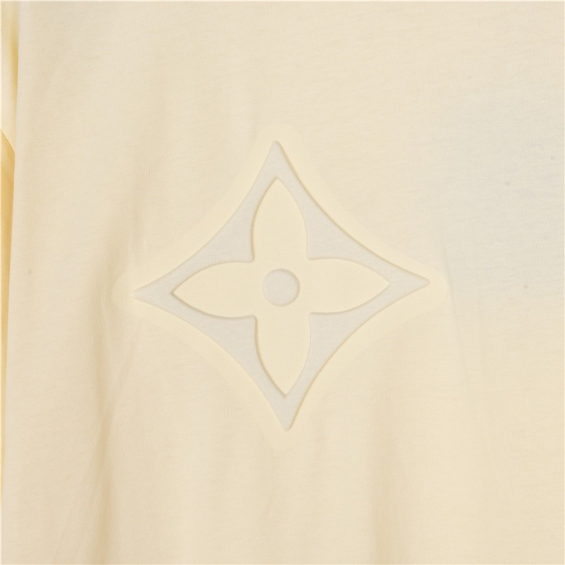 Clothes LOUIS VUITTON 874