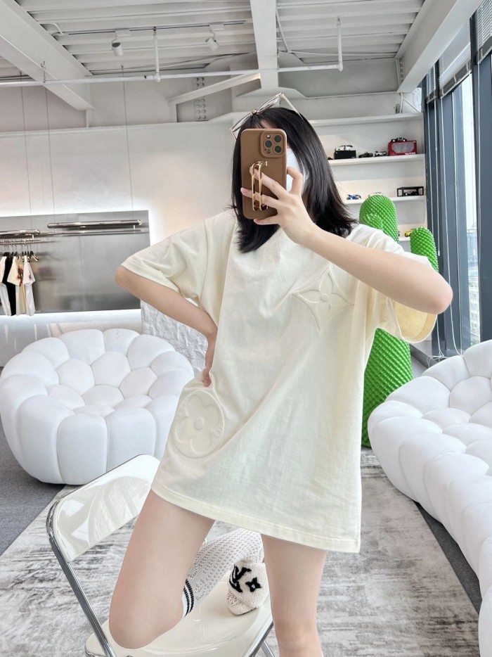 Clothes LOUIS VUITTON 874