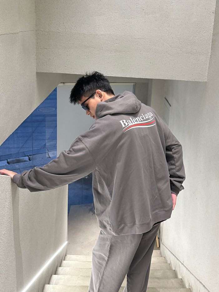 Clothes Balenciaga 615