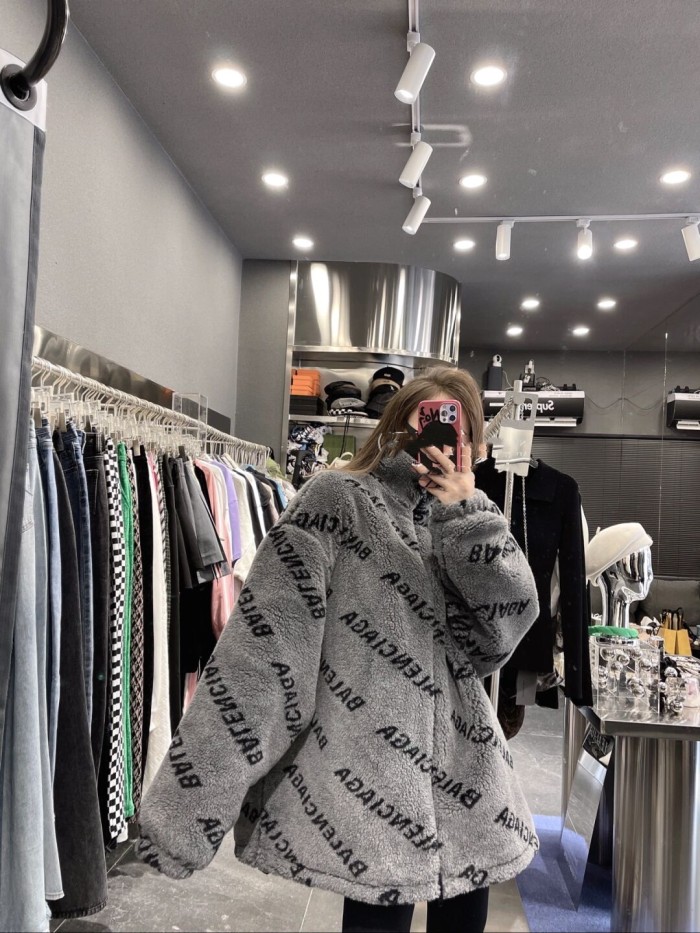 Clothes Balenciaga 618