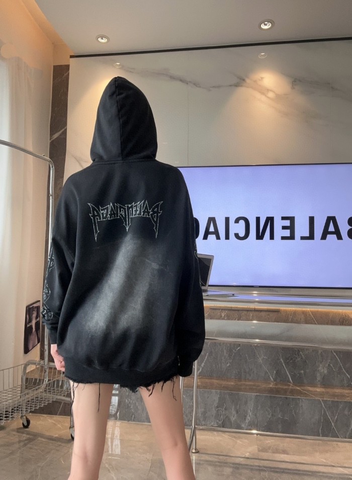 Clothes Balenciaga 612