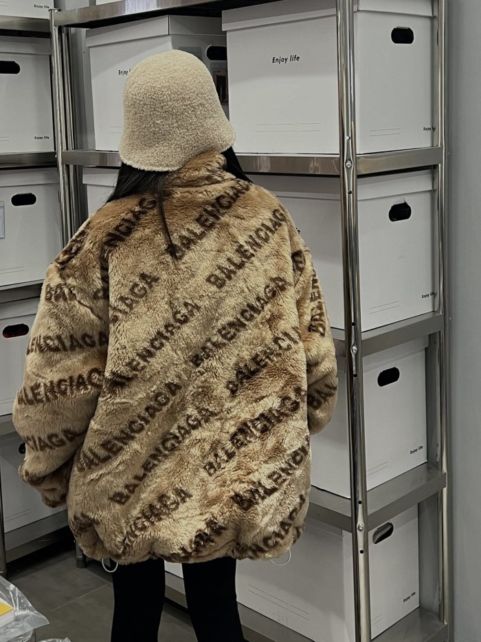 Clothes Balenciaga 620