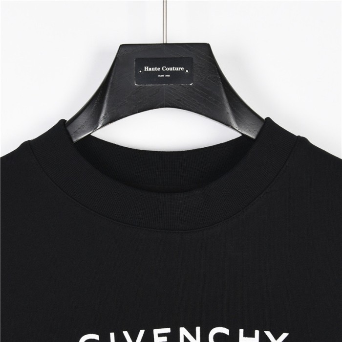 Clothes Givenchy 226