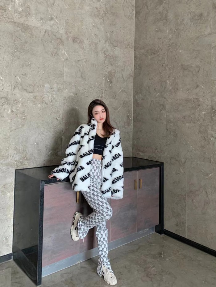 Clothes Balenciaga 619