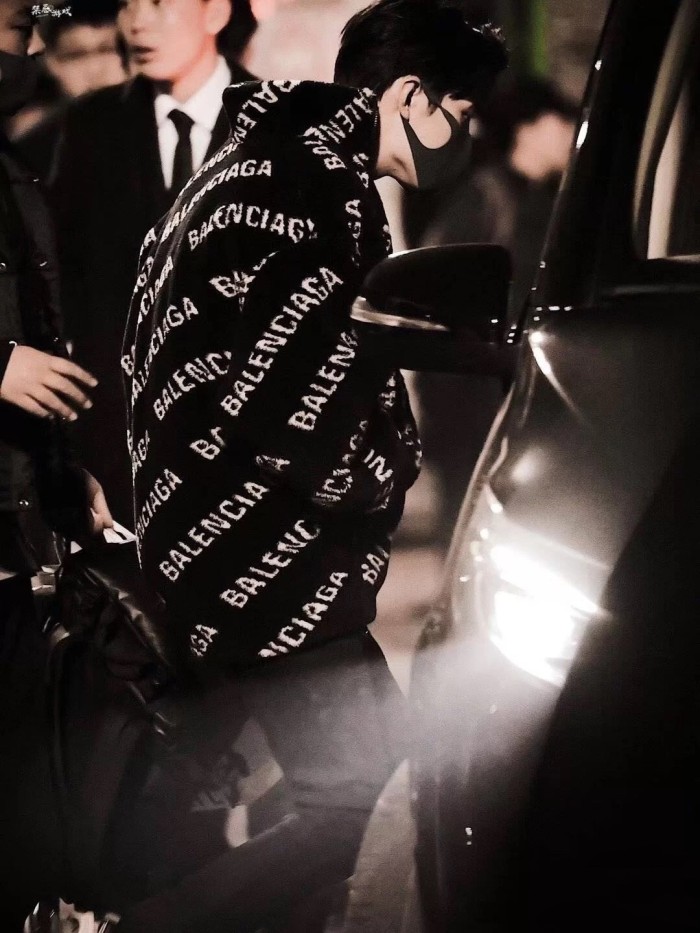 Clothes Balenciaga 621