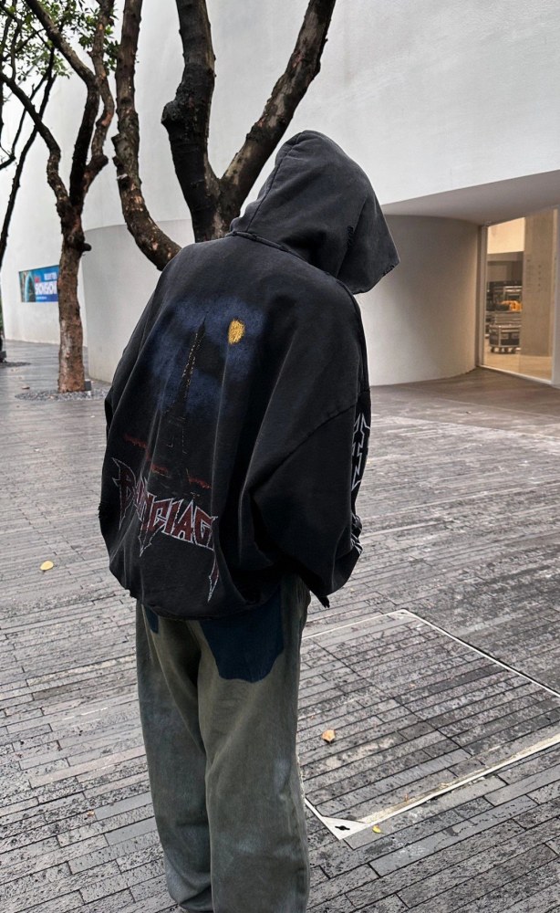 Clothes Balenciaga 613