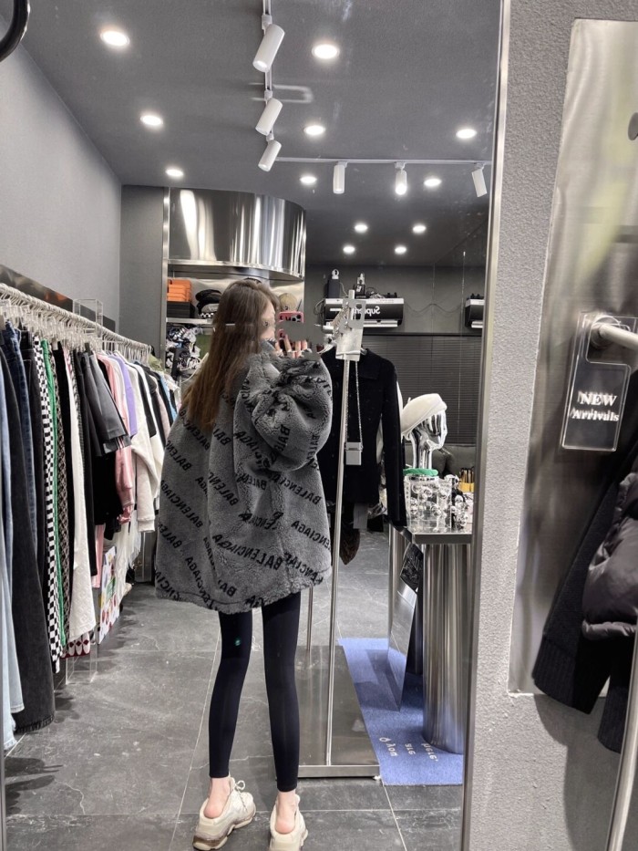 Clothes Balenciaga 618