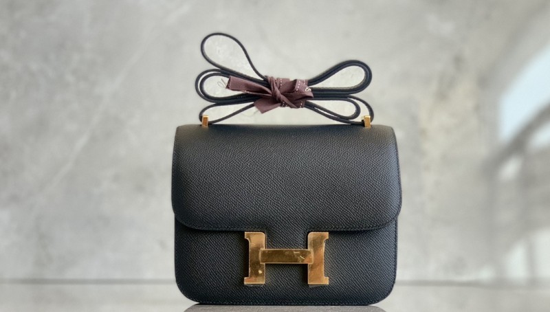 Handbags Hermes Constance size:19 cm