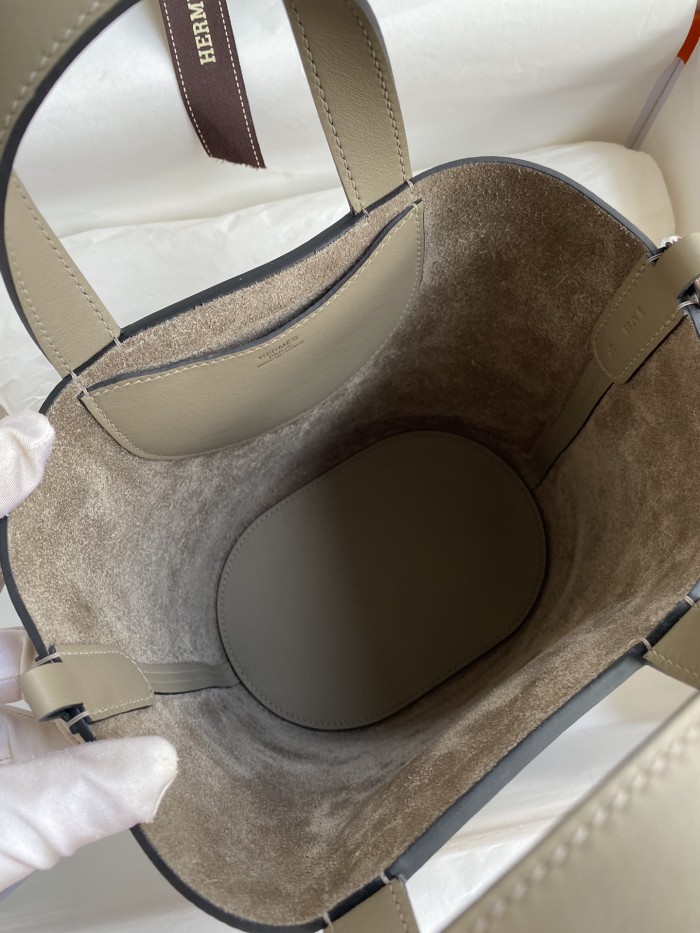 Handbags Hermes Constance size:18 cm