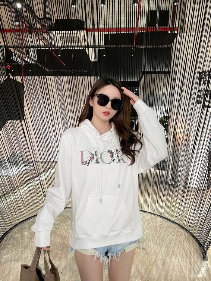 Clothes DIOR 320