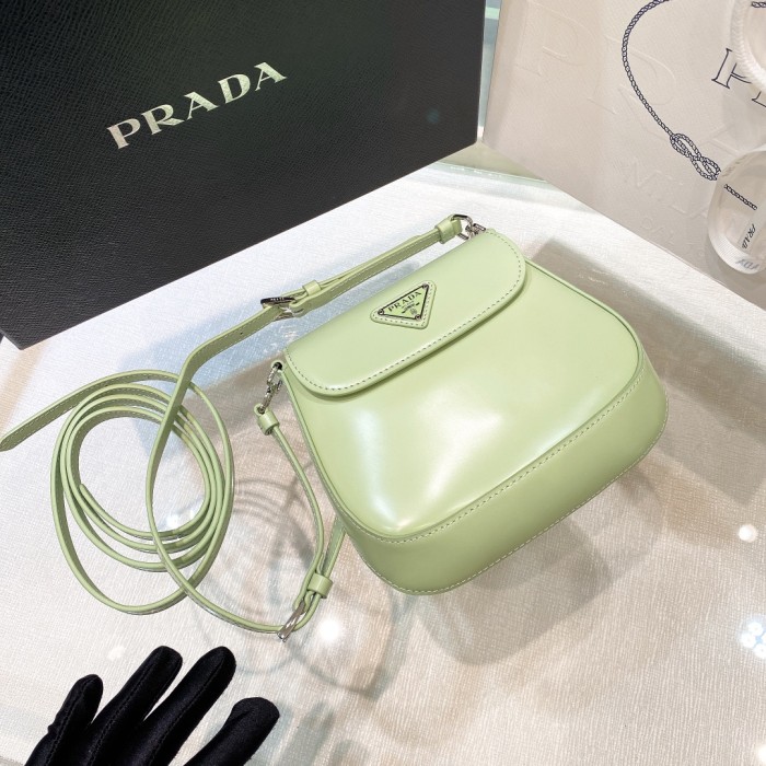 handbags prada 1BH188 zise：17*14.5*7cm