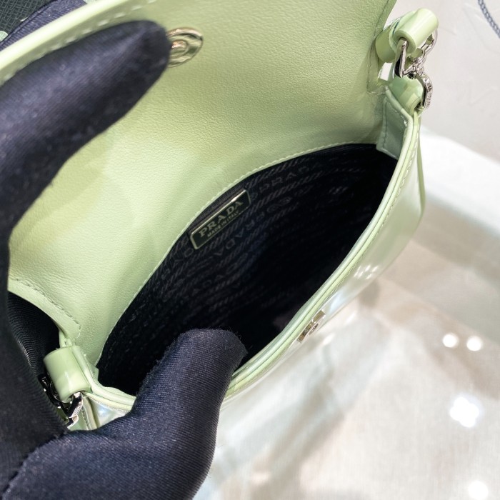 handbags prada 1BH188 zise：17*14.5*7cm