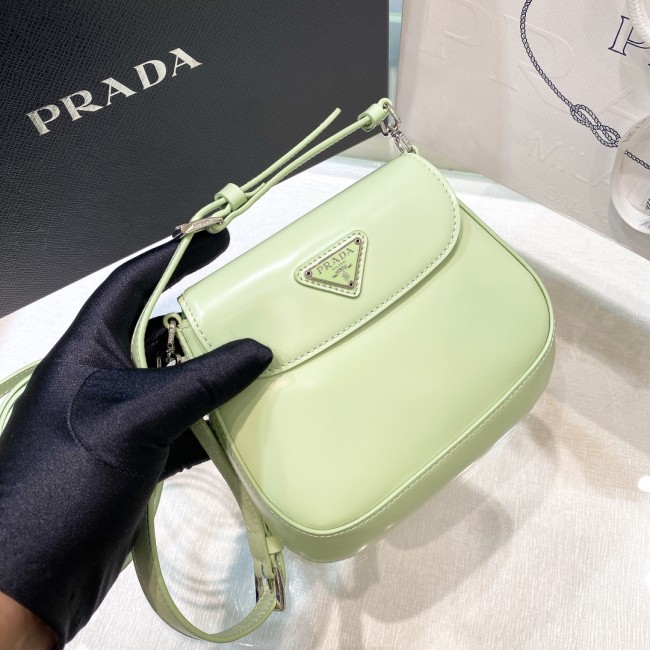 handbags prada 1BH188 zise：17*14.5*7cm