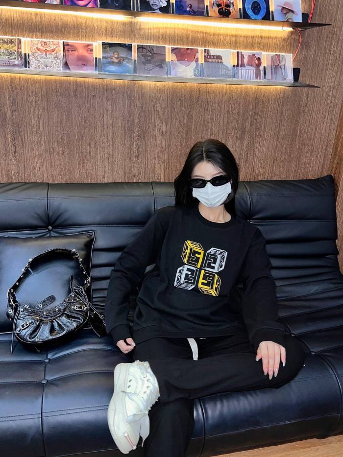 Clothes Fendi 170