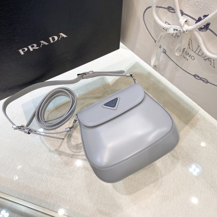handbags prada 1BH188 zise：17*14.5*7cm