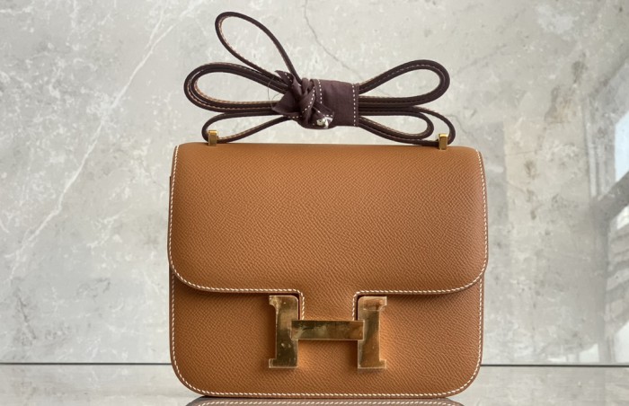 Handbags Hermes Constance size:19 cm