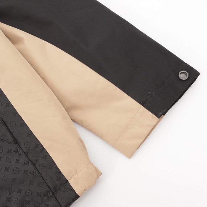 Clothes LOUIS VUITTON 876