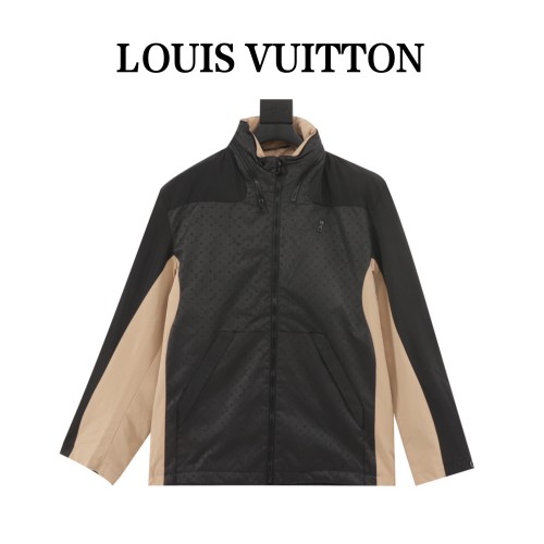 Clothes LOUIS VUITTON 876