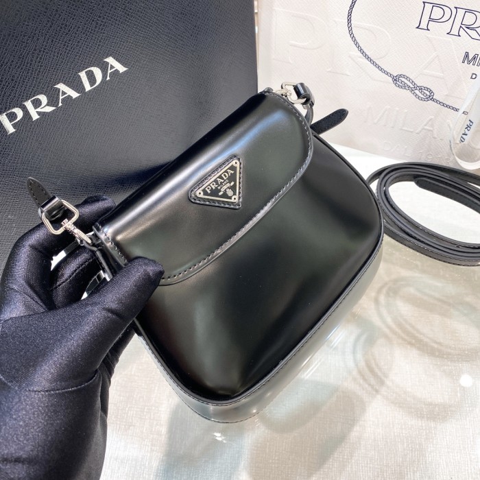 handbags prada 1BH188 zise：17*14.5*7cm