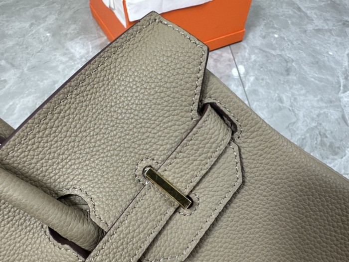 Handbags Hermes Lindy