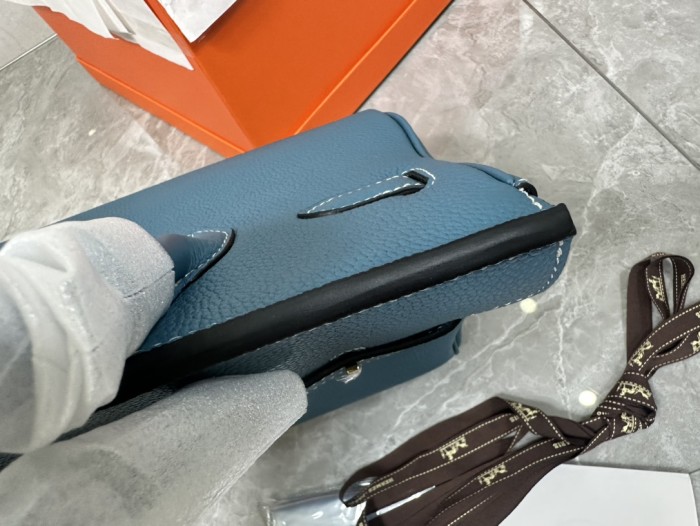 Handbags Hermes Lindy